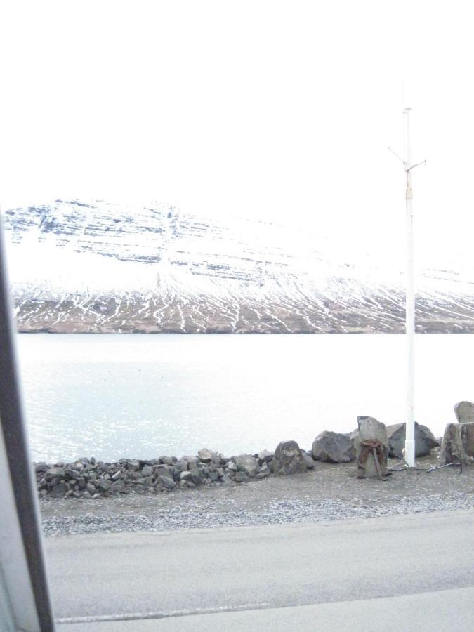 Hotel Capitano Neskaupstaður Eksteriør billede